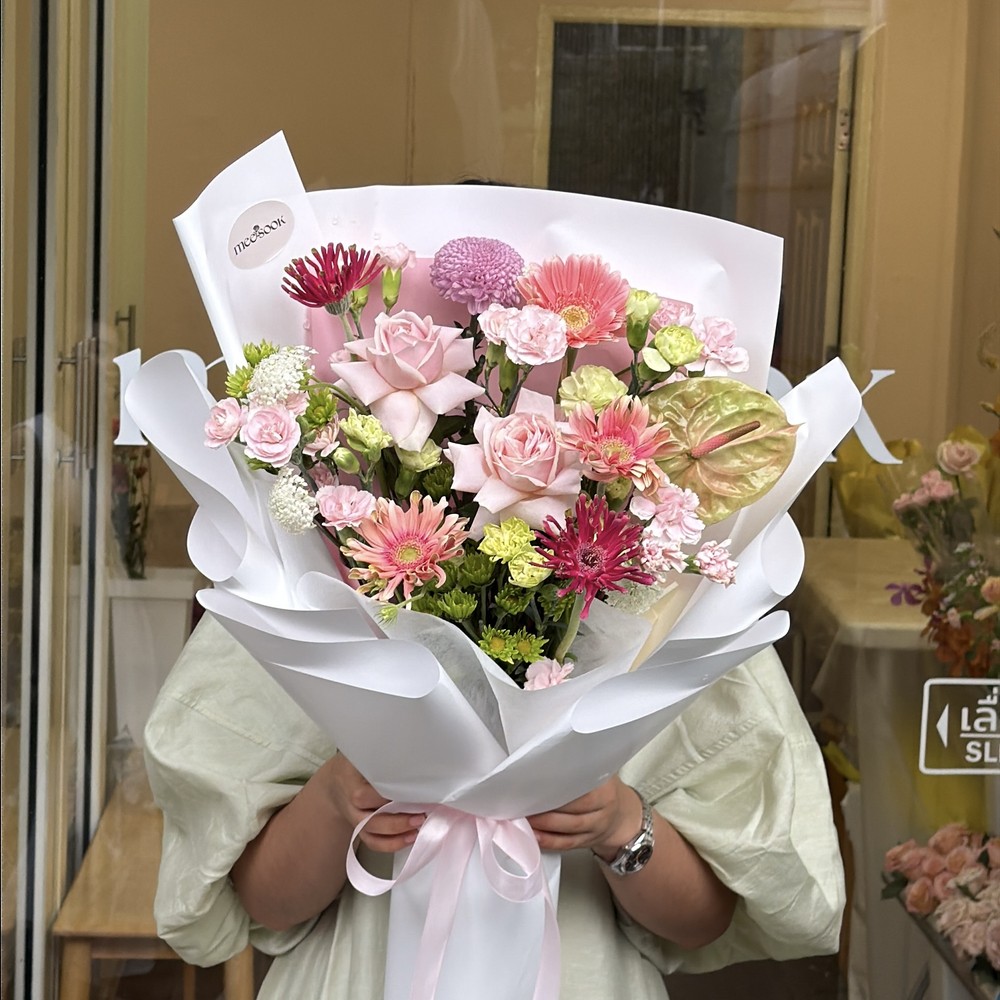 Blossom Pop ช่อดอกไม้โทนชมพูเขียว จากร้านมีสุข