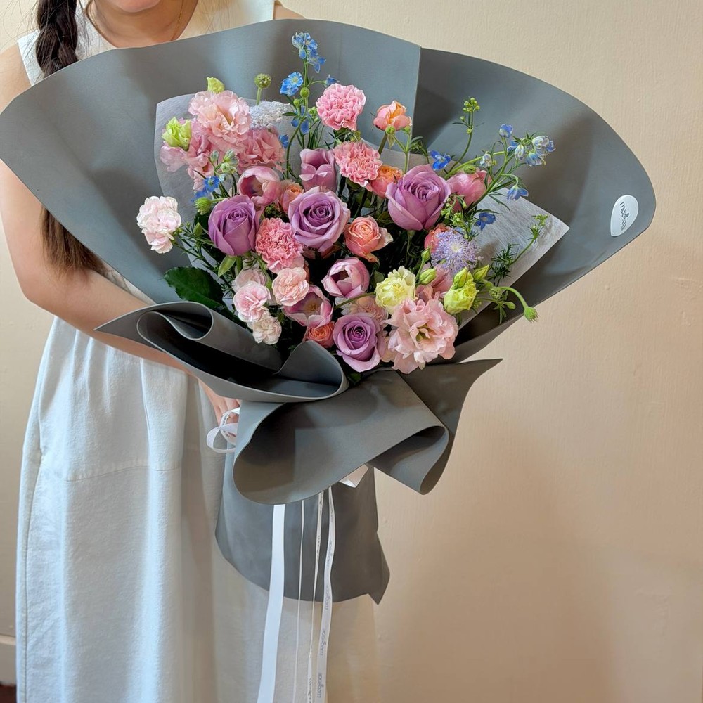 ช่อโฟม Wave Fan โทนม่วงชมพูฟ้า จากร้านมีสุข